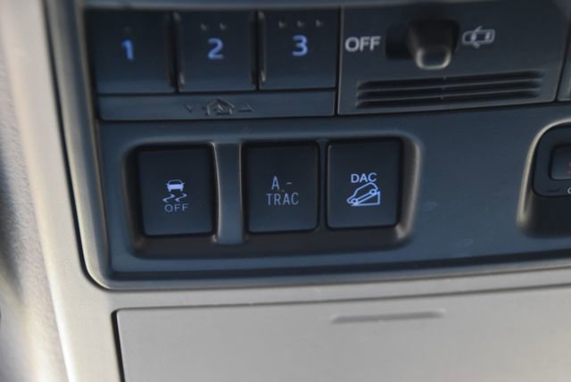 Used 2017 Toyota 4Runner Limited image 41