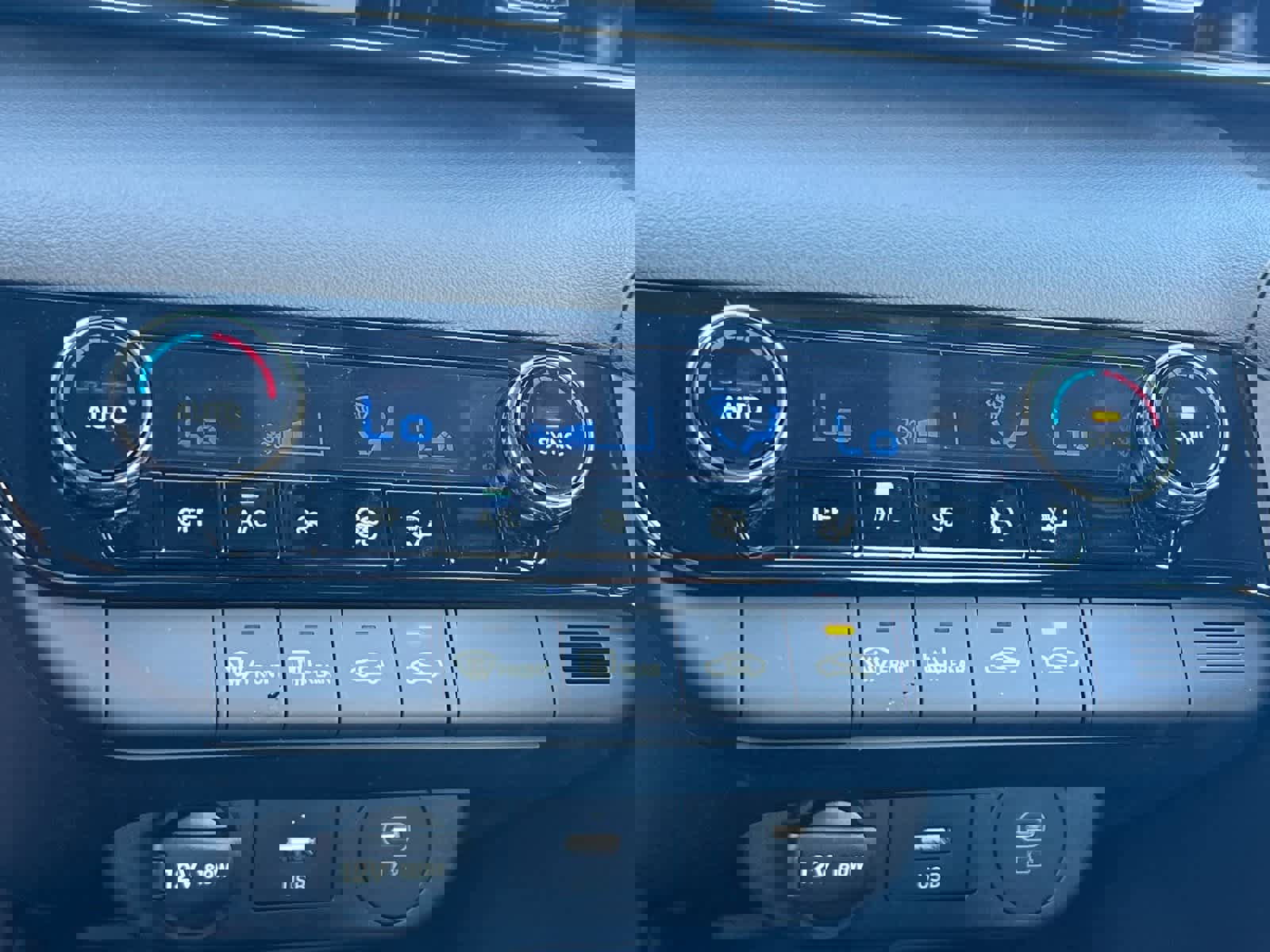 New 2025 Hyundai Elantra Sport image 20