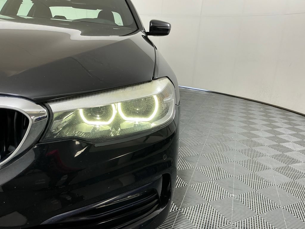 Used 2018 BMW 540i RWD image 8