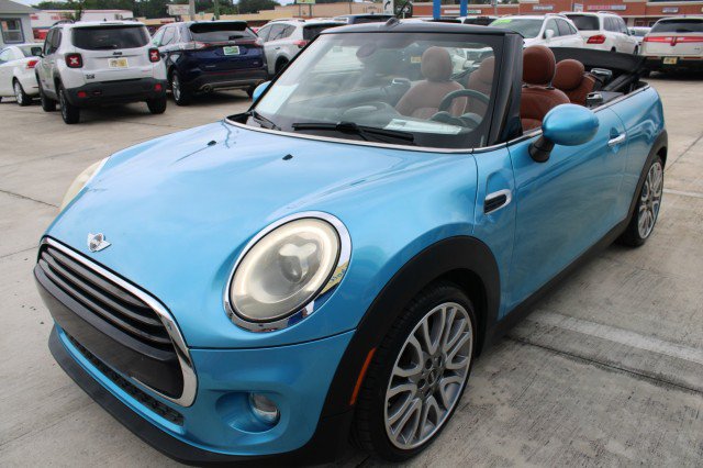 Used 2017 MINI Cooper Convertible FWD image 4