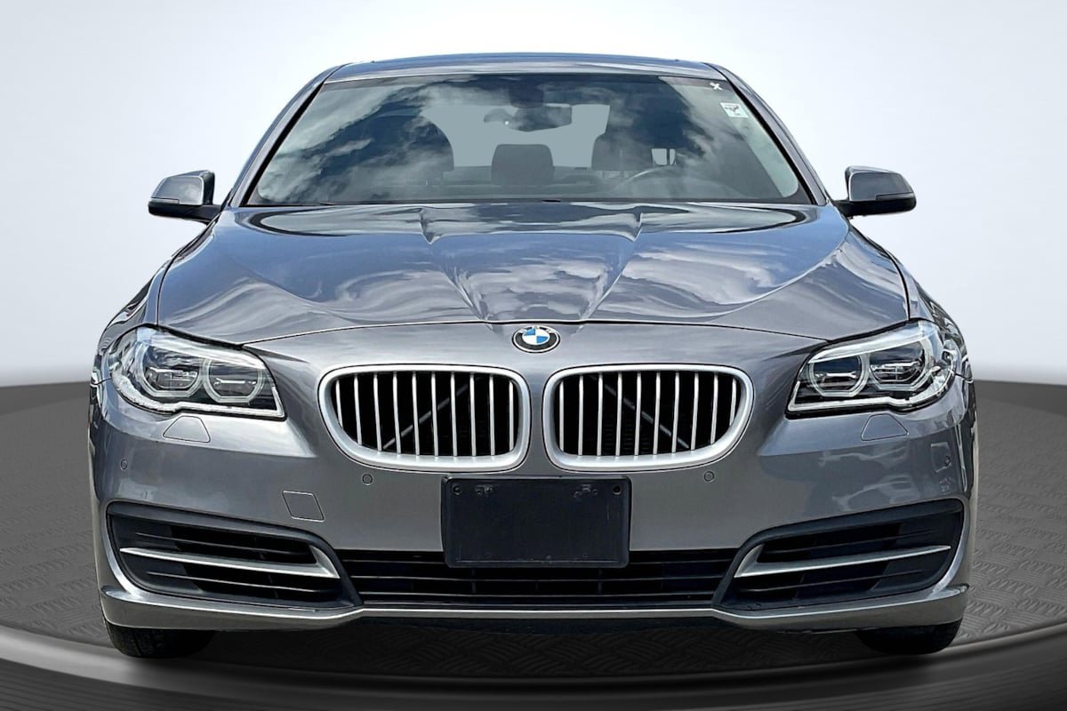 Used 2014 BMW 528i Sedan image 3