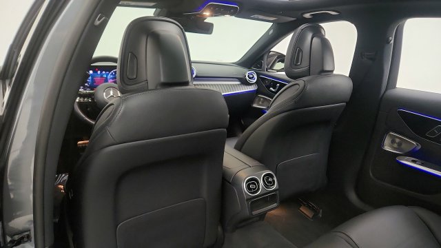 Used 2025 Mercedes-Benz C 300 Sedan w/ AMG Line w/ Night Package image 47