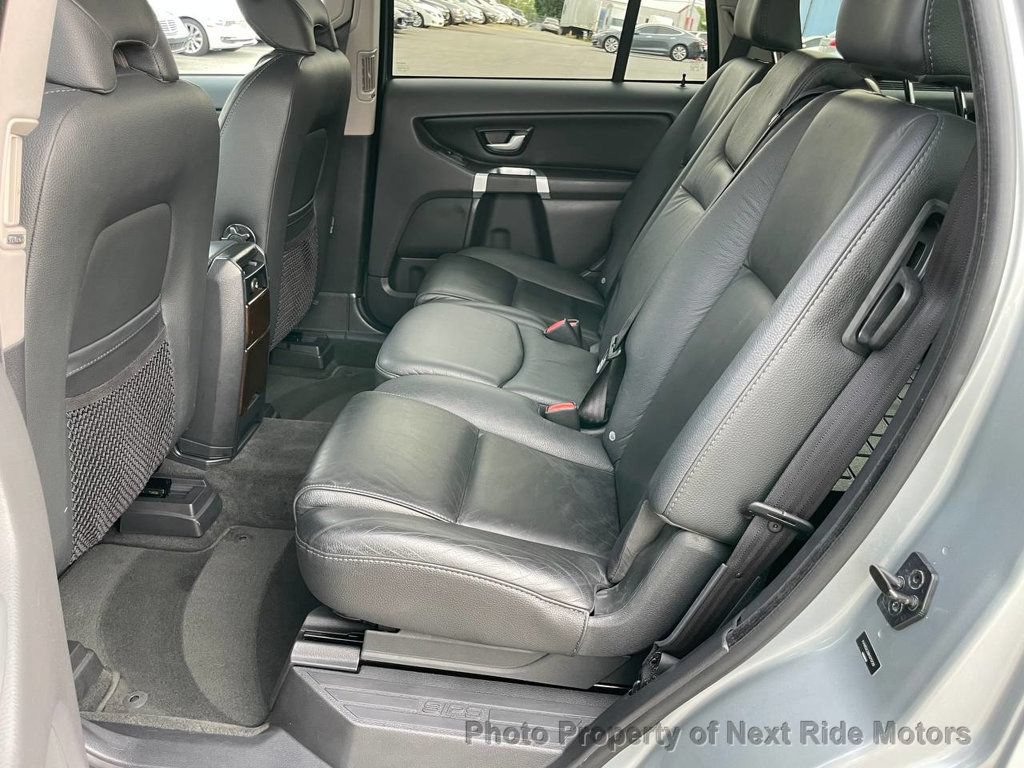 Used 2011 Volvo XC90 3.2 AWD/4WD image 11