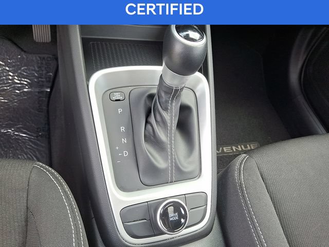 Certified 2023 Hyundai Venue SEL w/ Cargo Package FWD image 41
