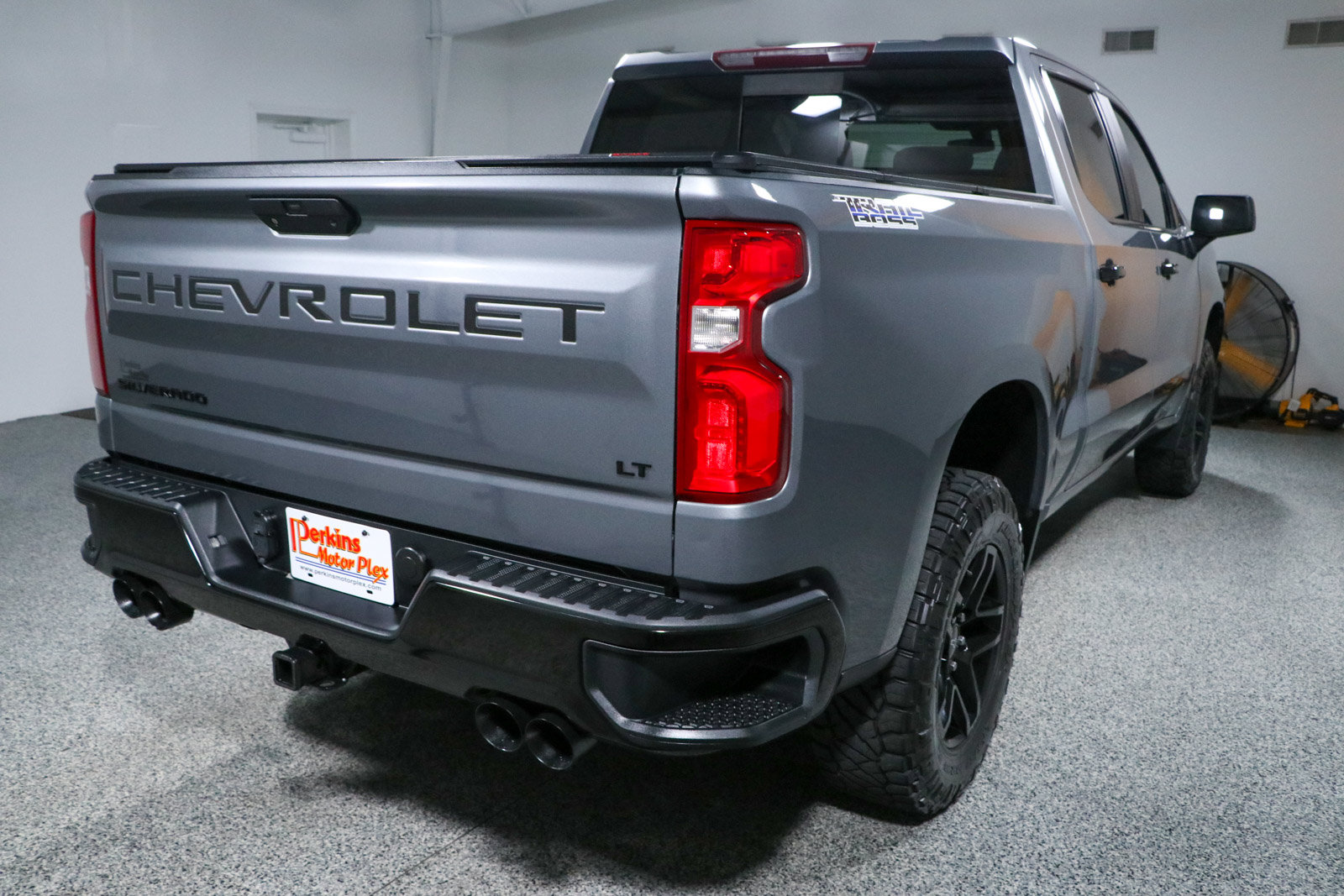 Used 2020 Chevrolet Silverado 1500 LT Trail Boss AWD/4WD image 7