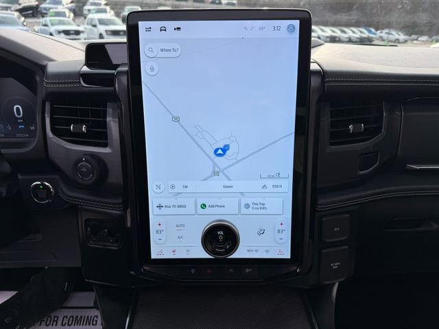 Used 2022 Ford F150 Lightning Platinum image 24