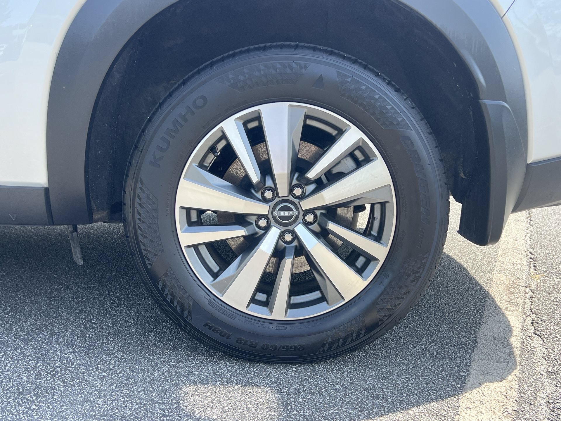 Certified 2025 Nissan Pathfinder SL w/ Cargo Package AWD/4WD image 31
