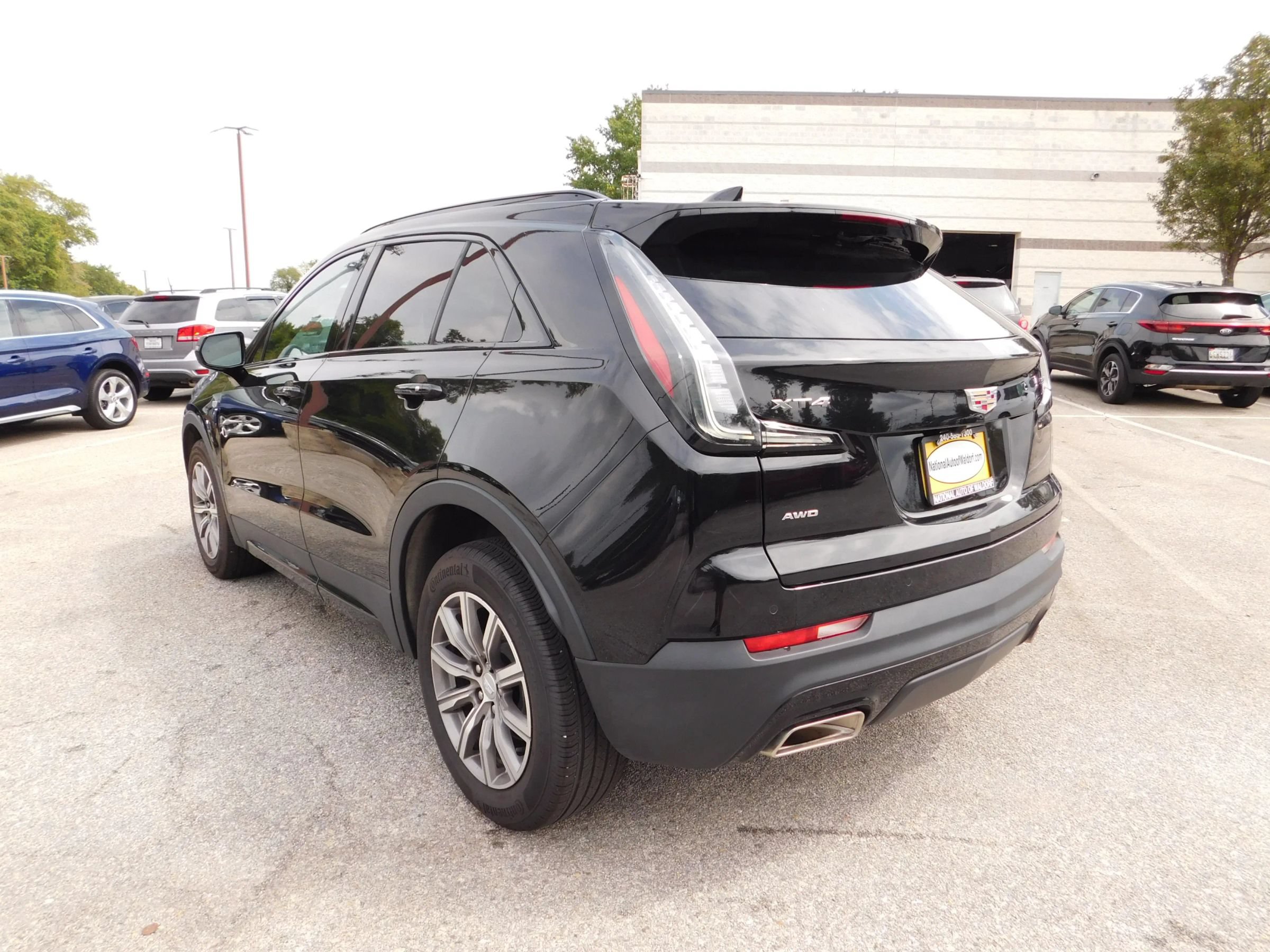 Used 2023 Cadillac XT4 Sport AWD/4WD image 5