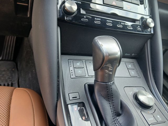 Used 2022 Lexus IS 300 w/ Comfort Package RWD image 11