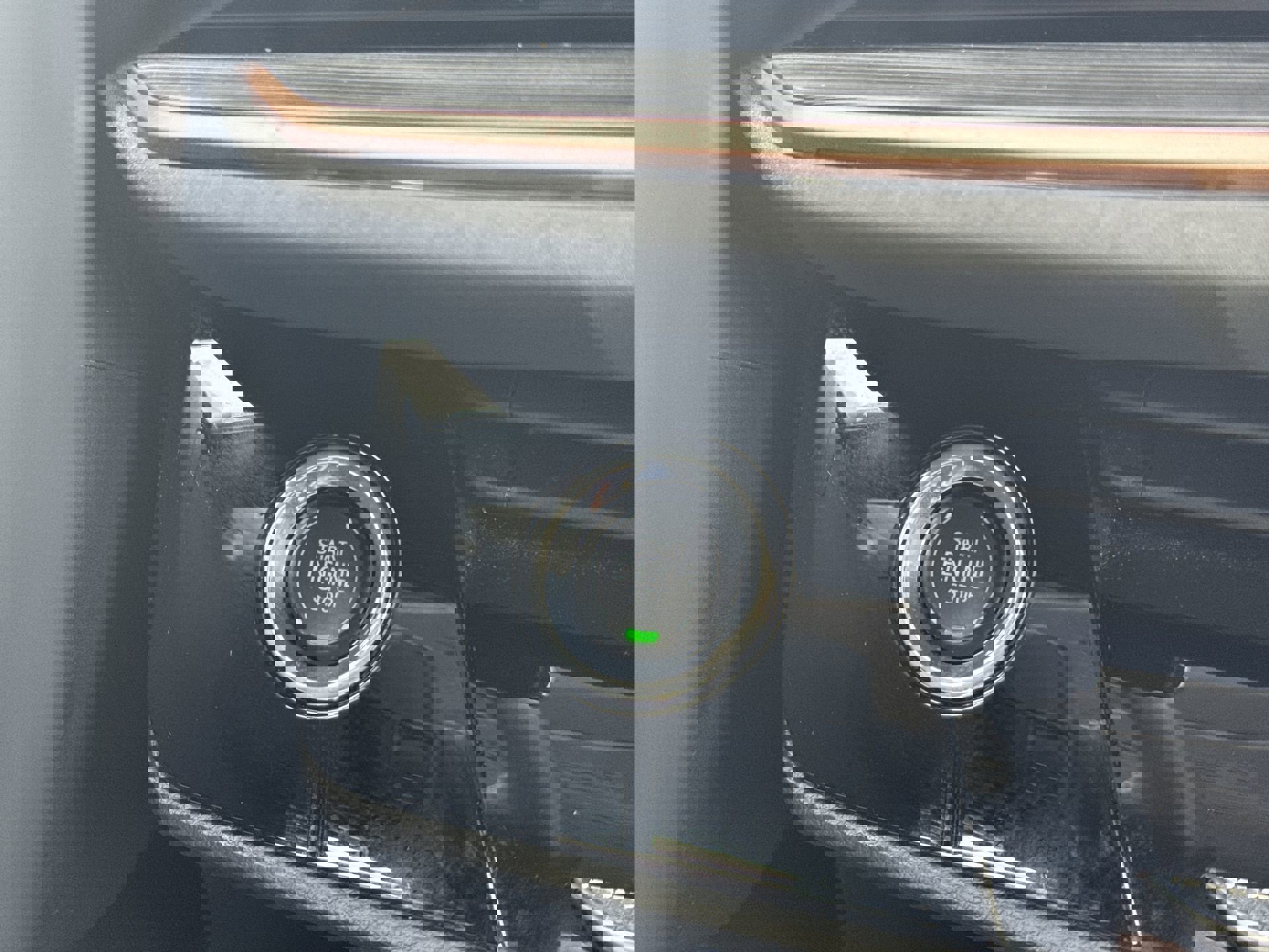 Certified 2025 Buick Envision Sport Touring image 17