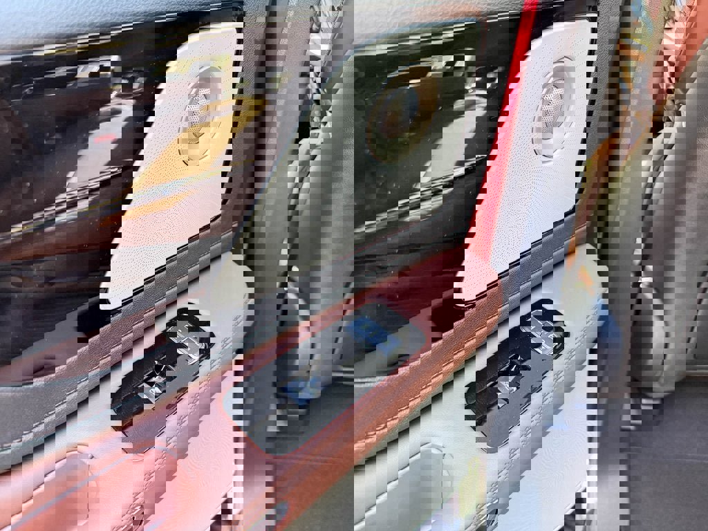 New 2026 Lincoln Aviator Reserve w/ Luxury Package image 18