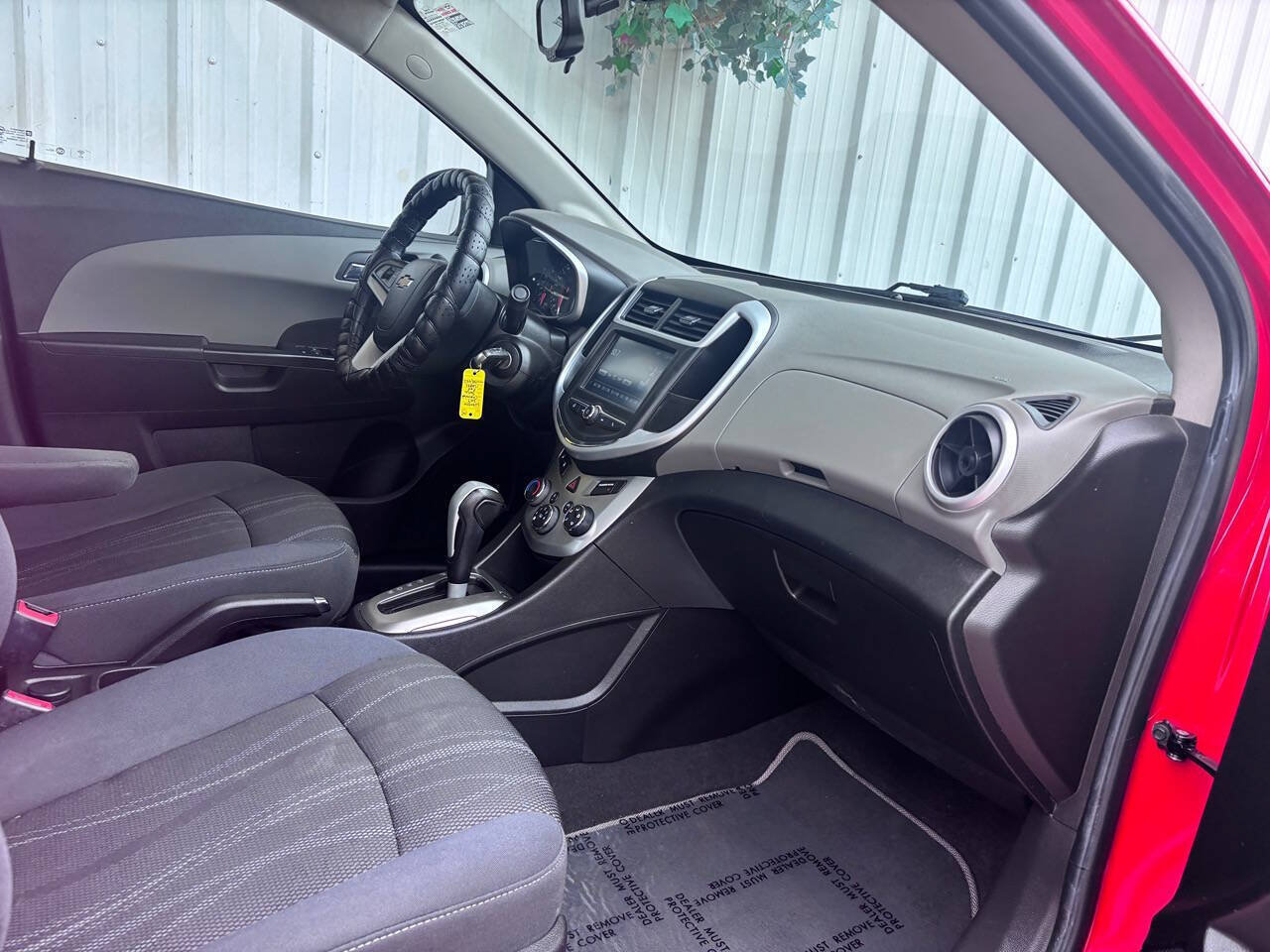 Used 2017 Chevrolet Sonic LT FWD image 15