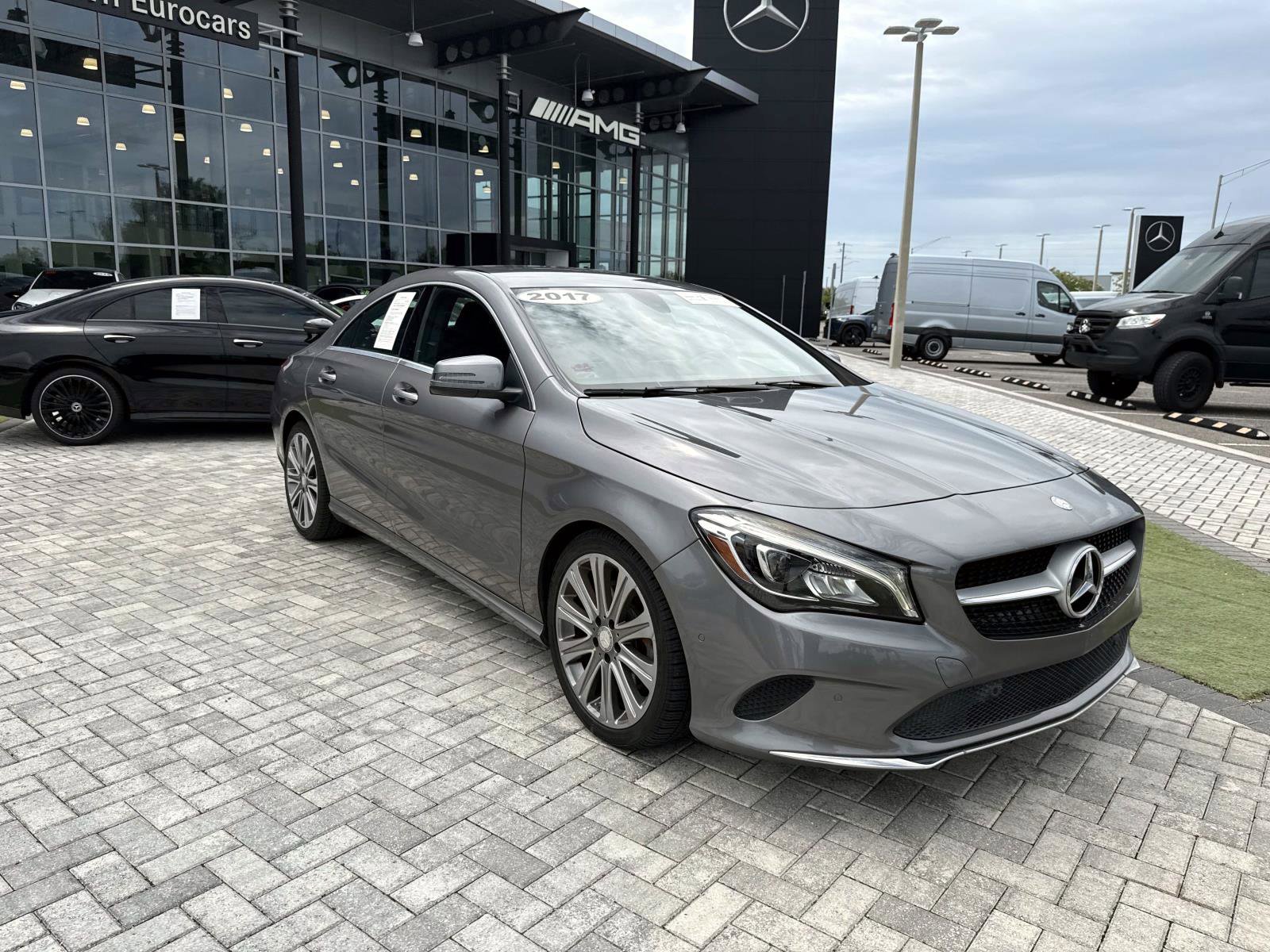 Used 2017 Mercedes-Benz CLA 250 image 8