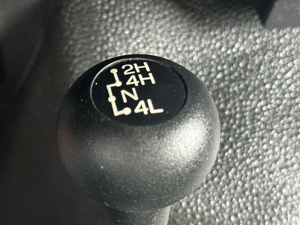 Used 2015 Ford F250 XL w/ Power Equipment Group AWD/4WD image 23