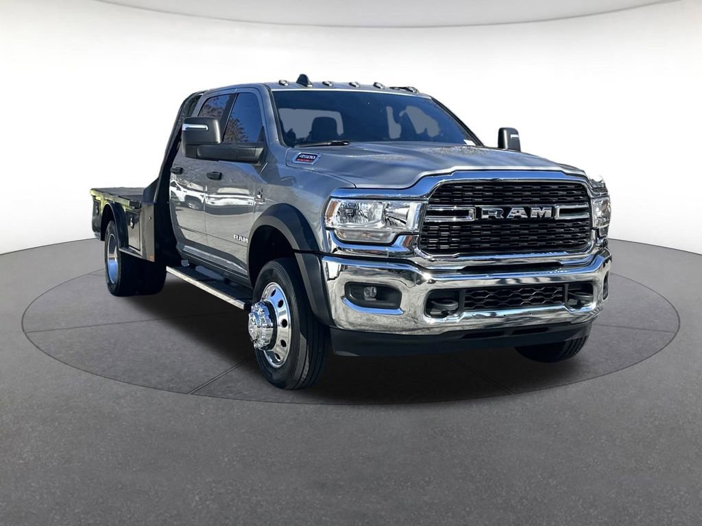 Used 2024 RAM 4500 SLT w/ Quick Order Package 2YG SLT image 8