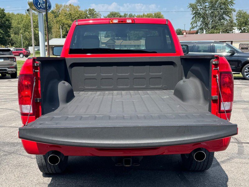 Used 2019 RAM 1500 Express w/ Express Value Package AWD/4WD image 5