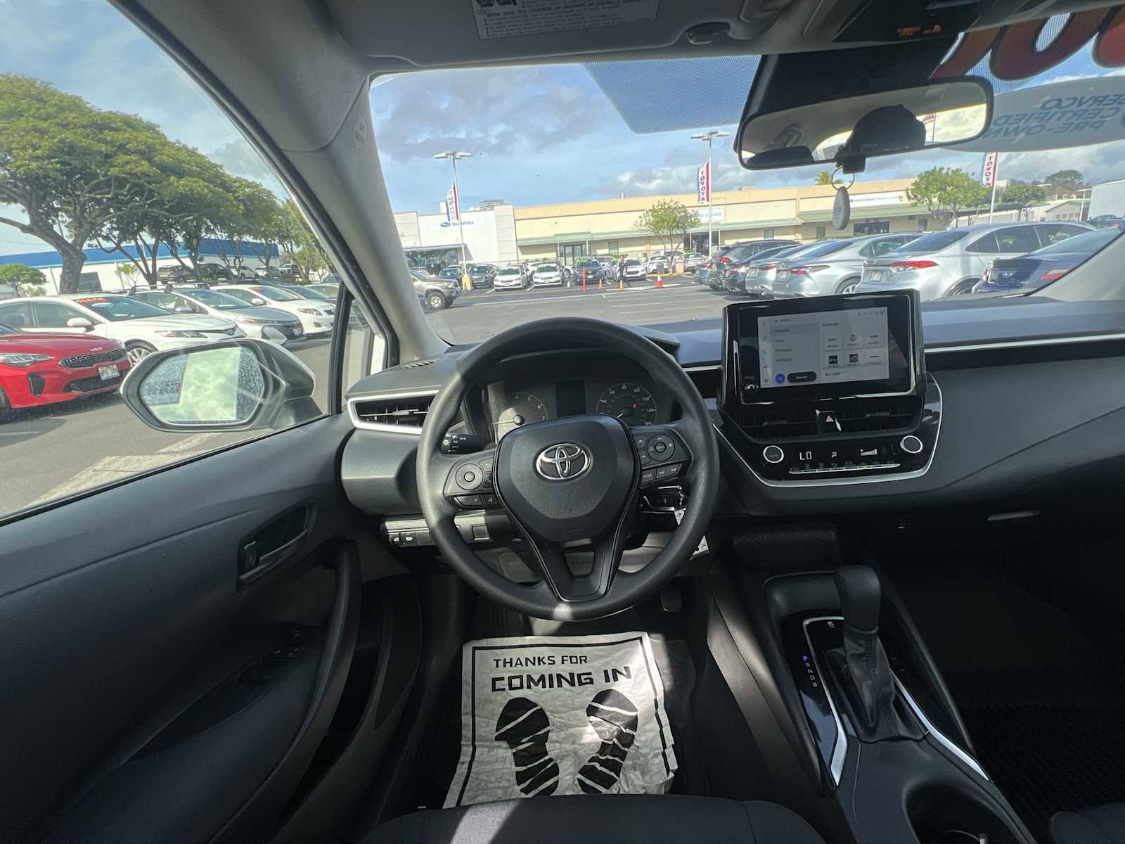 Used 2023 Toyota Corolla LE image 12