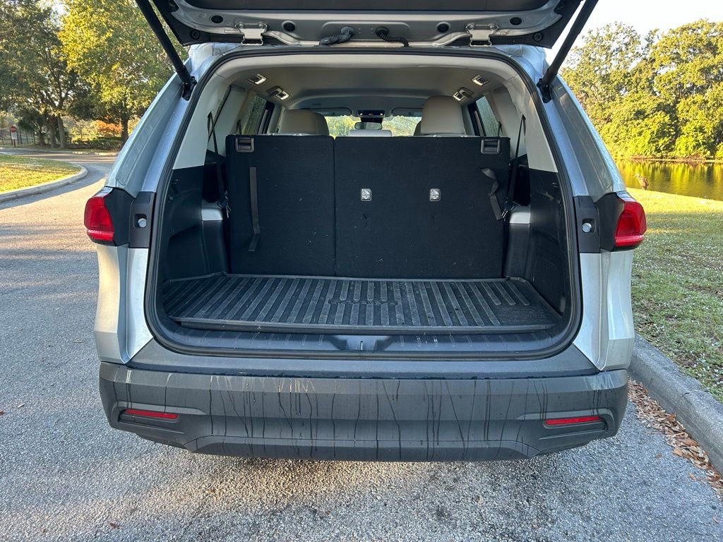 Certified 2025 Toyota Grand Highlander FWD image 10