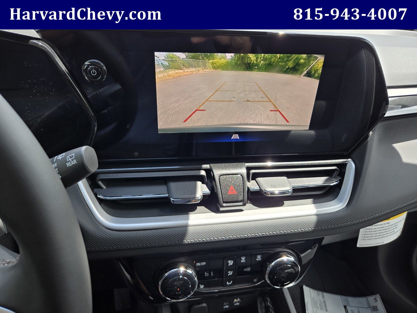 Used 2026 Chevrolet TrailBlazer LT w/ Convenience Package FWD image 8