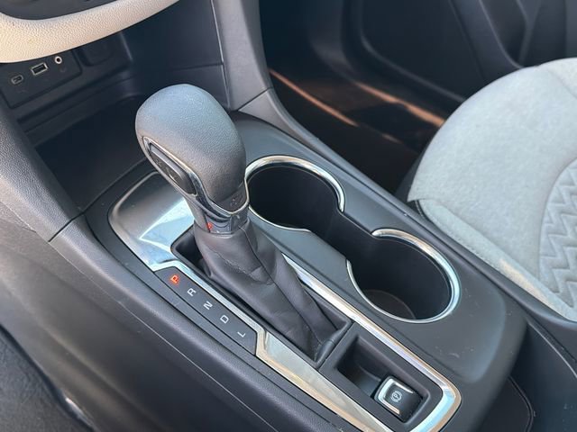 Used 2024 Chevrolet Equinox LS w/ Midnight Edition image 31