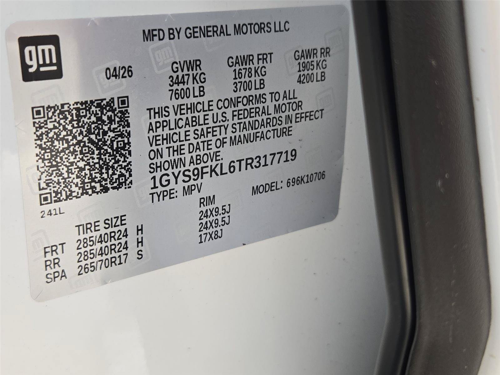 New 2026 Cadillac Escalade Sport w/ Touring Package AWD/4WD image 34