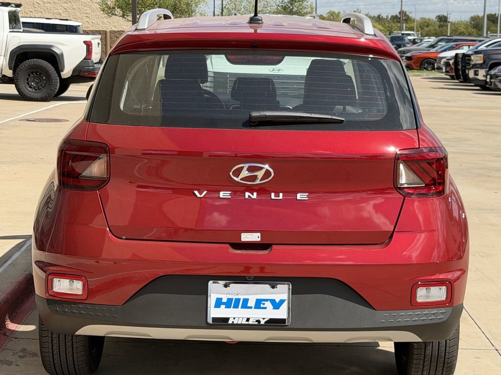 New 2025 Hyundai Venue Limited image 5