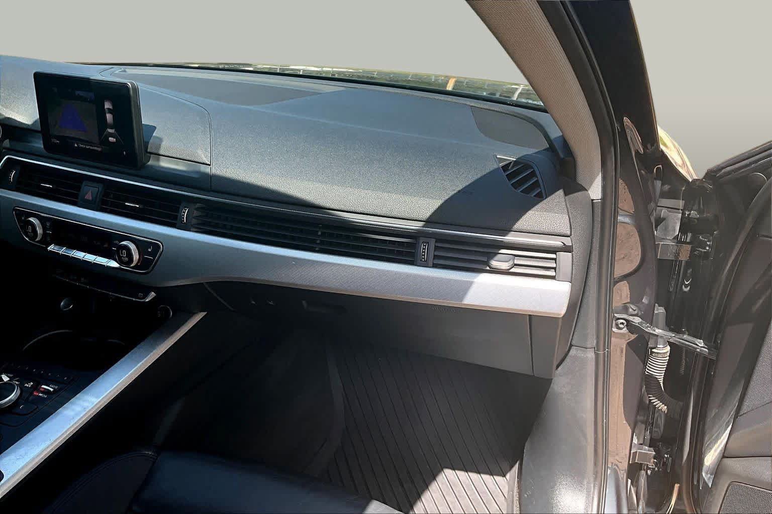 Used 2018 Audi A4 2.0T Ultra Premium w/ Convenience Package FWD image 19