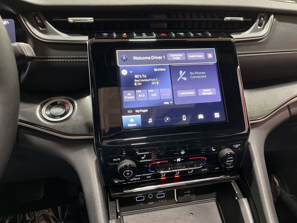 Used 2023 Jeep Grand Cherokee Altitude image 28