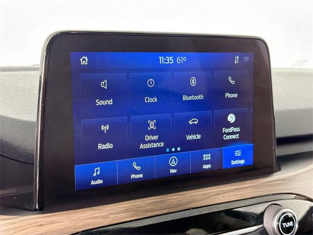 Used 2020 Ford Escape Titanium image 14