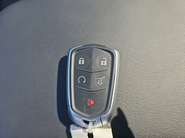 Used 2025 Cadillac XT6 Sport w/ LPO, Floor Liner Package image 39