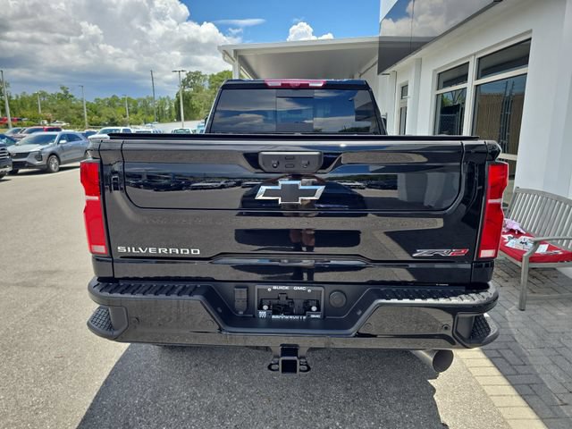 Certified 2026 Chevrolet Silverado 2500 ZR2 AWD/4WD image 7