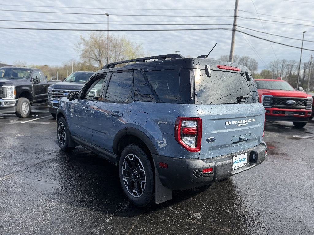 Used 2025 Ford Bronco Sport Outer Banks w/ Outer Banks Tech Package+ image 4