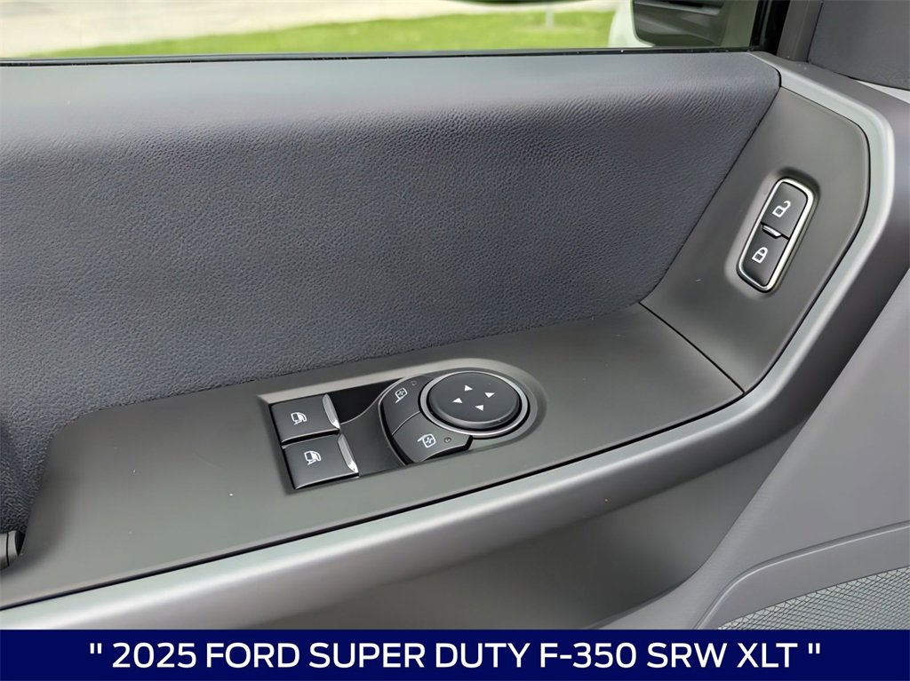 New 2025 Ford F350 XLT image 14