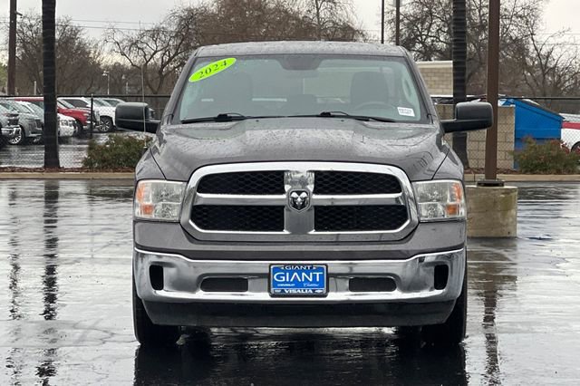 Used 2024 RAM 1500 Classic SLT image 9