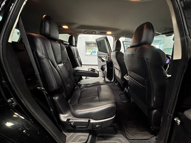 Used 2021 Subaru Ascent Limited w/ Popular Package #4 image 14
