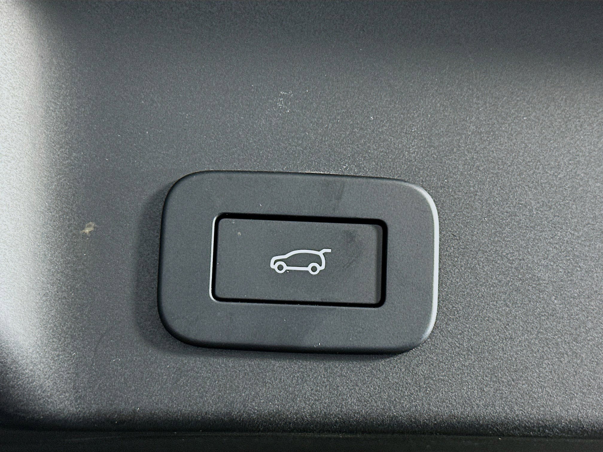 Used 2023 Land Rover Range Rover Evoque R-Dynamic S image 31