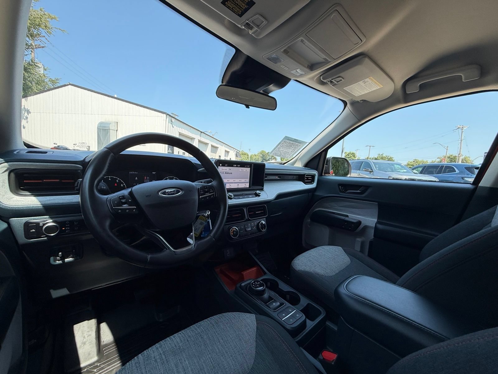 Used 2024 Ford Maverick XLT w/ XLT Luxury Package AWD/4WD image 16
