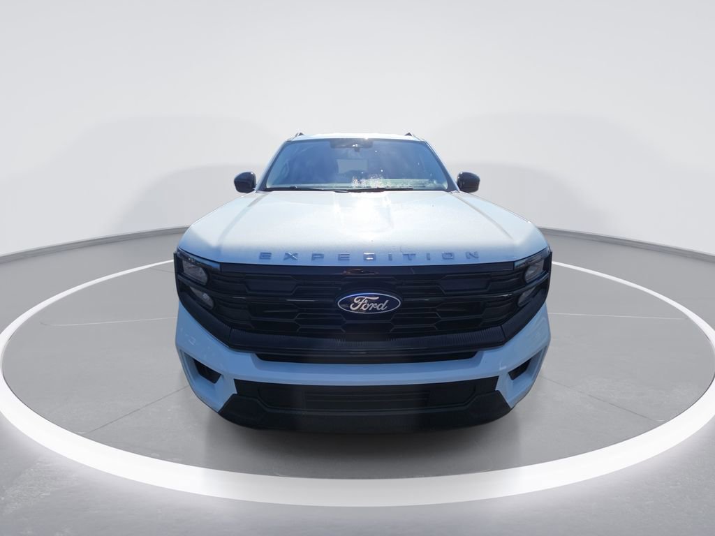 New 2025 Ford Expedition Max Active image 3