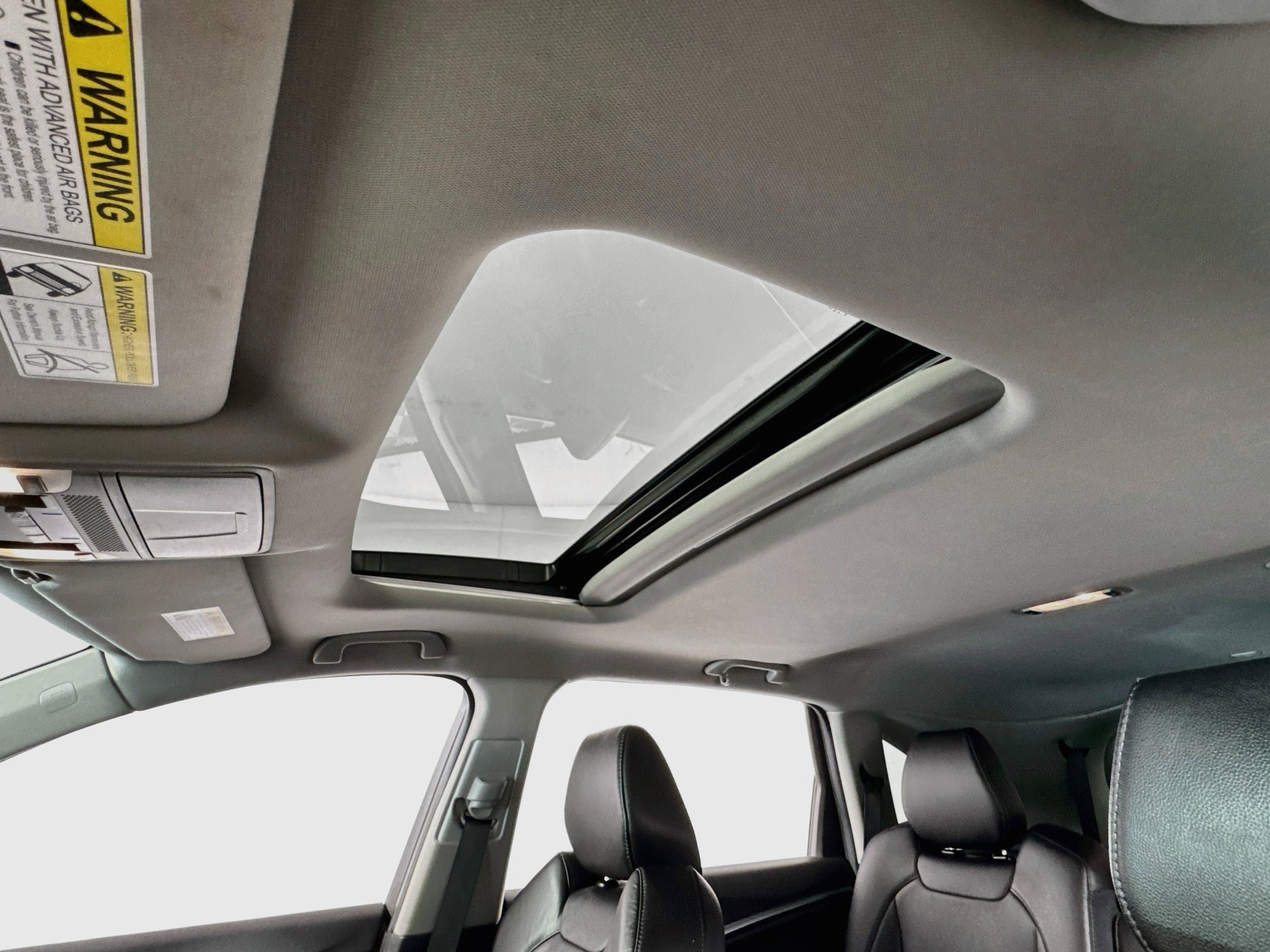 Used 2018 Acura MDX SH-AWD image 4