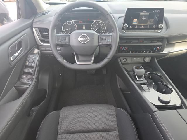 New 2026 Nissan Rogue SV w/ Cold Weather Package AWD/4WD image 3