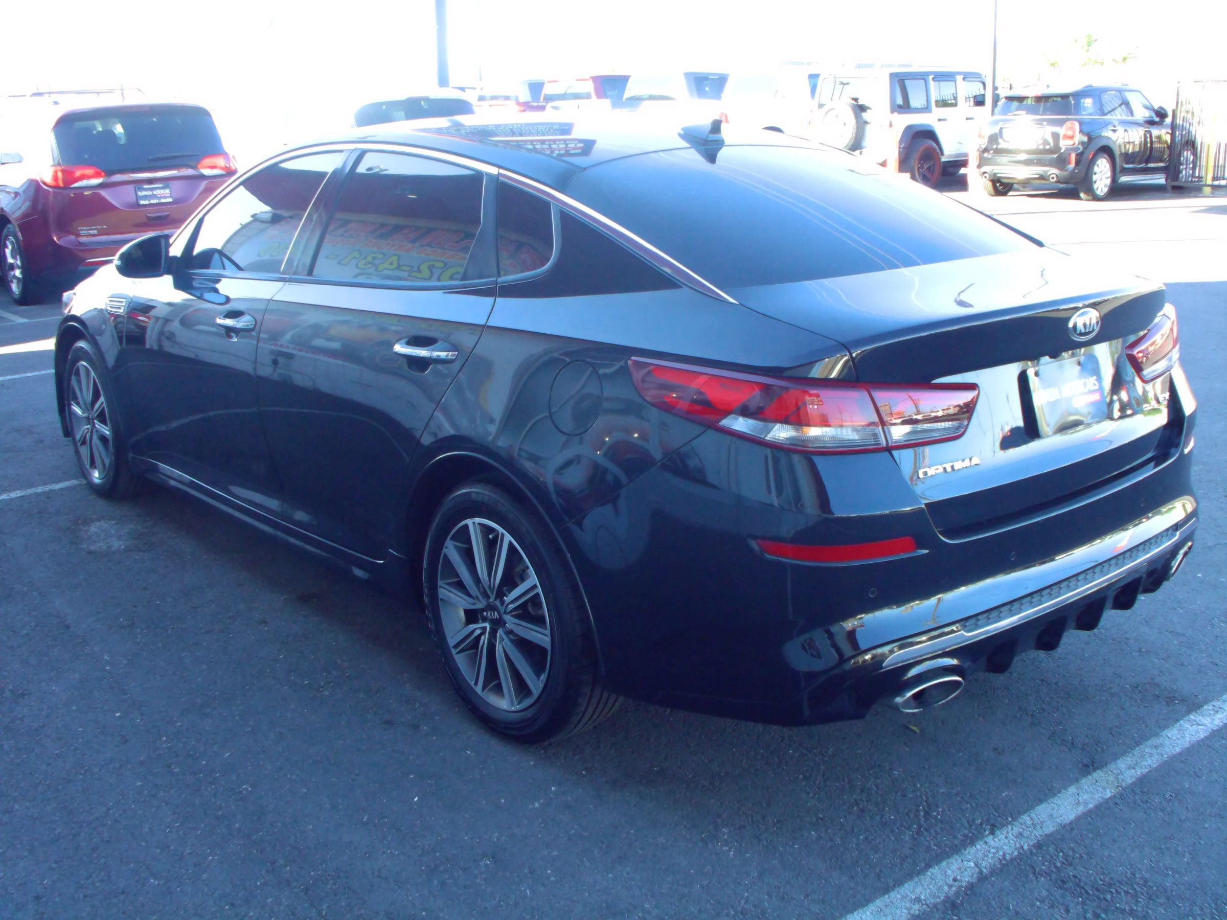 Used 2019 Kia Optima EX FWD image 3