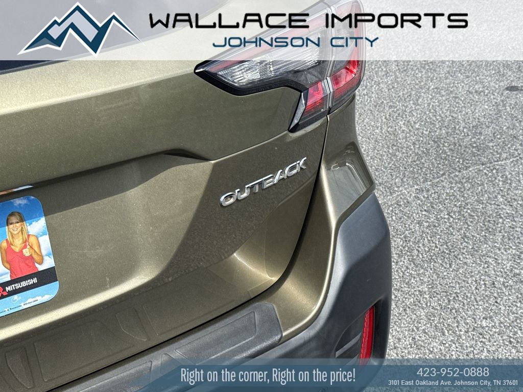 Used 2020 Subaru Outback Limited w/ Popular Package #2 AWD/4WD image 11
