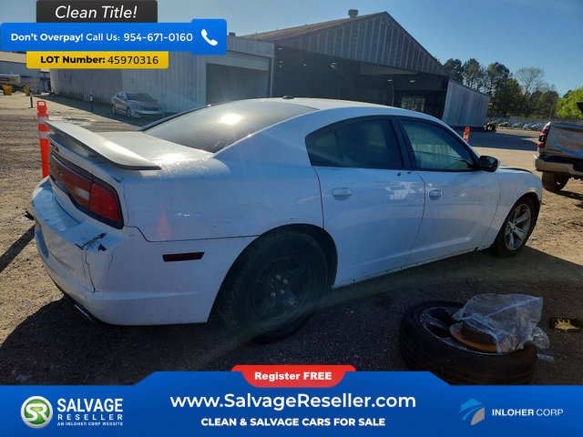 Used 2012 Dodge Charger SE w/ Sport Appearance Group image 4