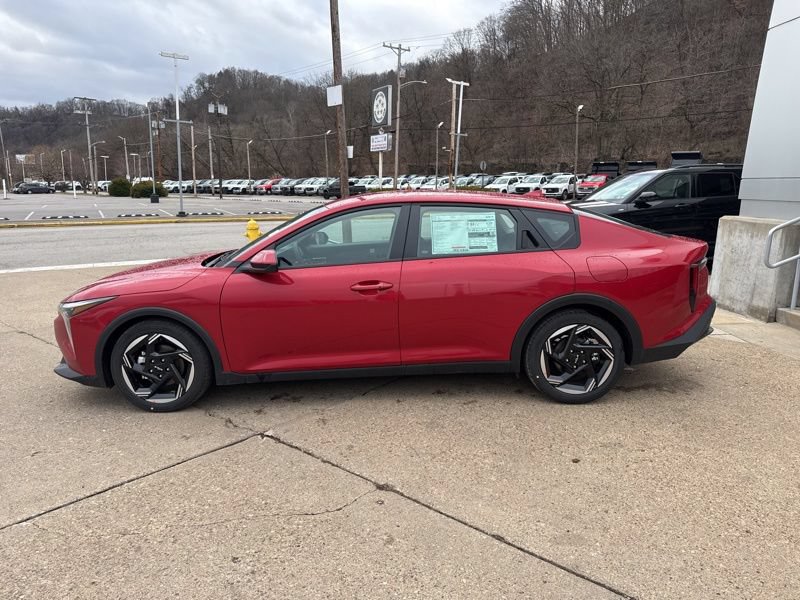 New 2025 Kia K4 GT-Line Turbo FWD image 4