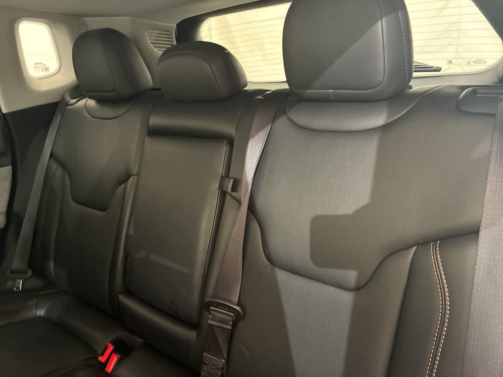Used 2022 Jeep Compass Latitude AWD/4WD image 11