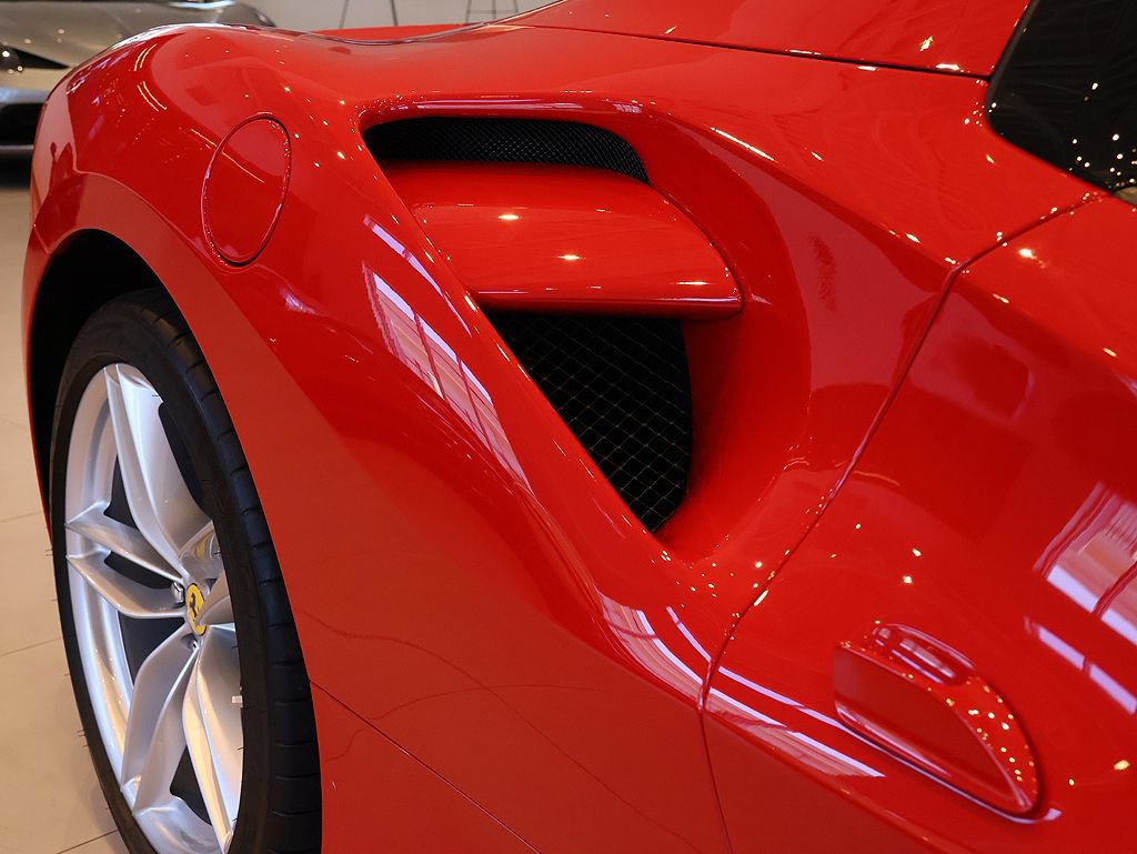 Certified 2017 Ferrari 488 Spider RWD image 25
