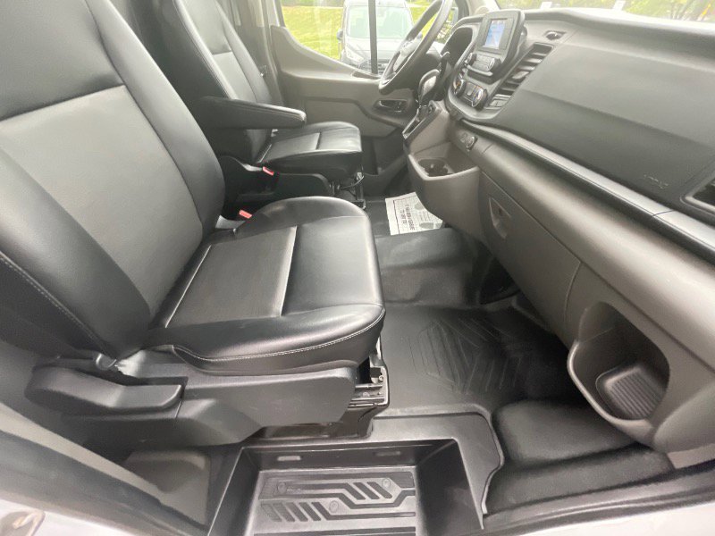 Used 2022 Ford Transit 250 Medium Roof image 14