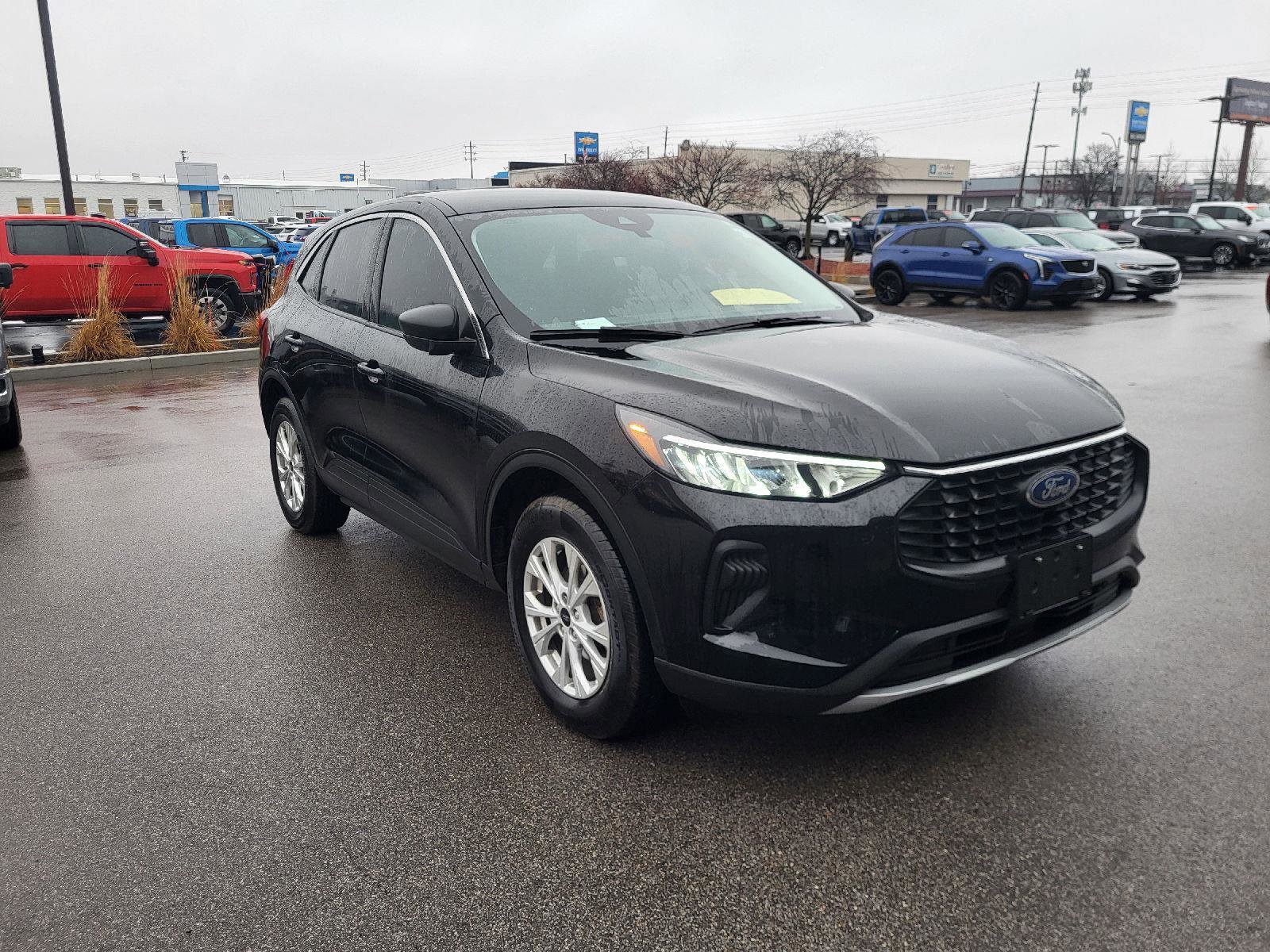 Used 2023 Ford Escape Active video 1