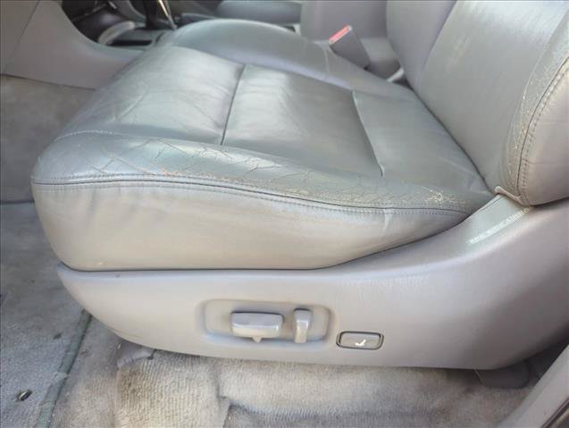 Used 2003 Toyota Land Cruiser AWD/4WD image 12