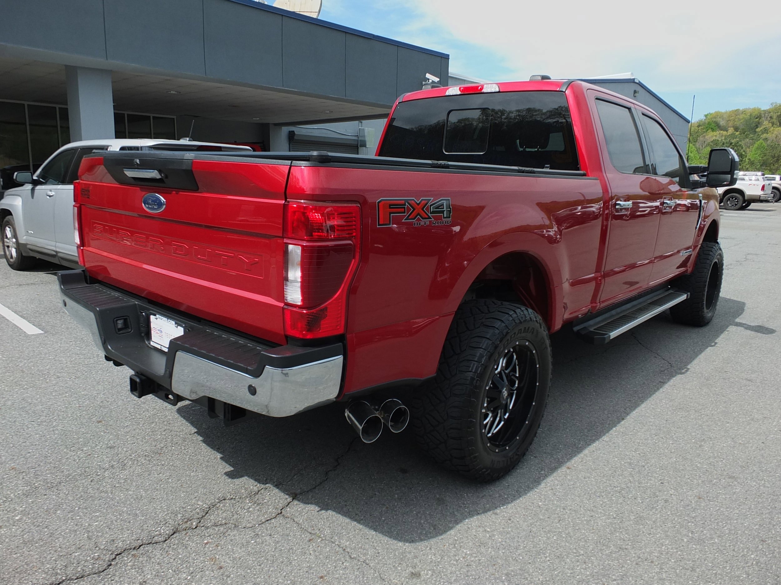 Used 2021 Ford F250 Lariat w/ Chrome Package AWD/4WD image 3